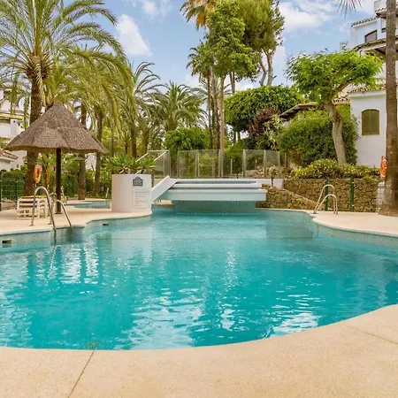 Apartment Amazing In With Outdoor Swimming Pool, Wifi And 2 Bedrooms *