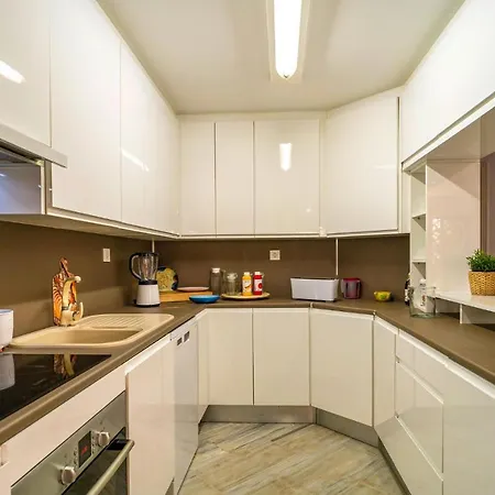 Apartment Amazing In With Outdoor Swimming Pool, Wifi And 2 Bedrooms *